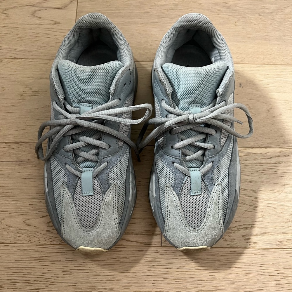 Adidas YEEZY Boost 700 Inertia